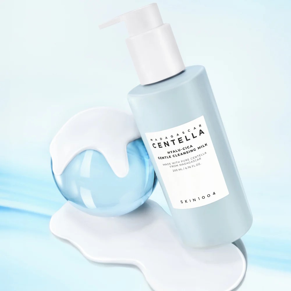 skin1004 Madagascar Centella Hyalu-Cica Gentle Cleansing Milk