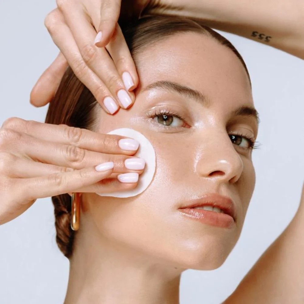 juva skin Overachiever Peptide Peel Pads